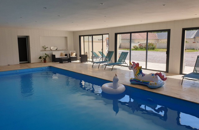 Charmant Gite 2/4 Pers Avec Piscine Intérieur Chauffée & SPA