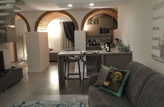Charme and Elegance in Verona. Two steps from historical centre