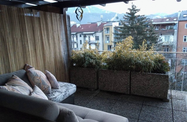 Charming 1-bedroom apartment with AC, WiFi in terrific Innsbruck