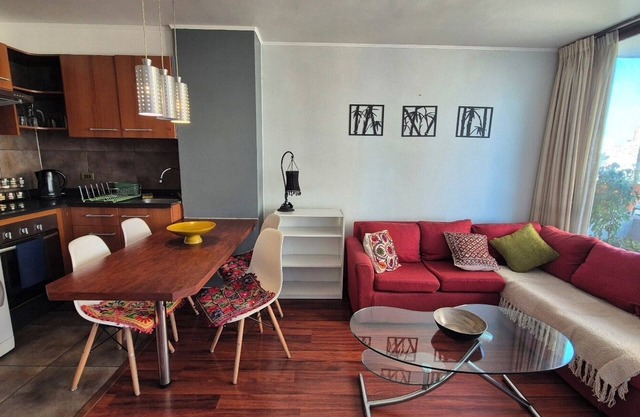 Charming 1-bedroom apartment with WiFi, near attractions in Santiago