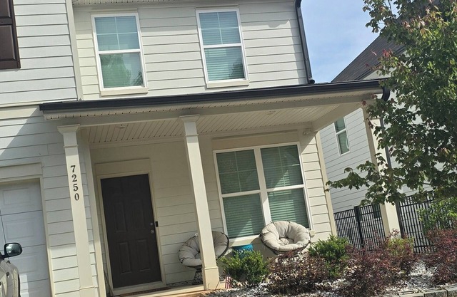 Charming 1-bedroom house with WiFi, AC in lovely Stonecrest