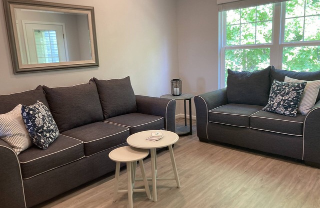 Charming 2 Bed, 2 Bath Charlevoix Condo