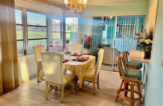 Charming 2 bedroom villa with Golf & Lake view in fabulous Naples to share place