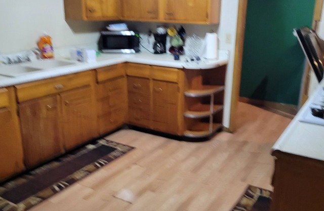 Charming 3-bedroom house with AC and WiFi in terrific Oklahoma City