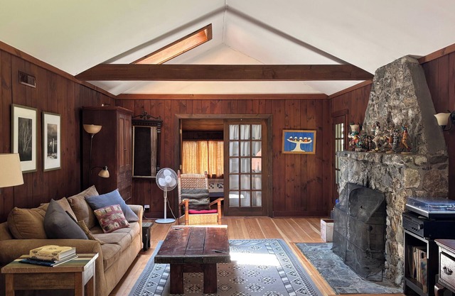 Charming 5-bedroom Vacation House in Chatham