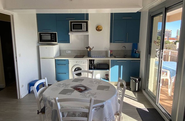 Charming Air-Conditioned Flat in Canet-Plage
