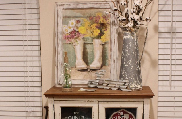 Charming, and Cozy. Located just minutes from Lake Texoma and Choctaw Casino