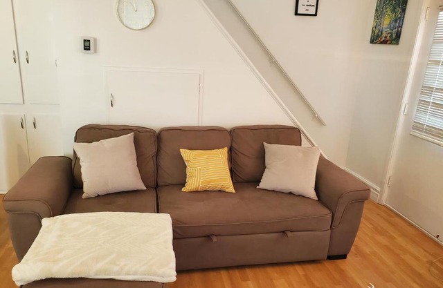 Charming and spacious 2 bedrooms appartement