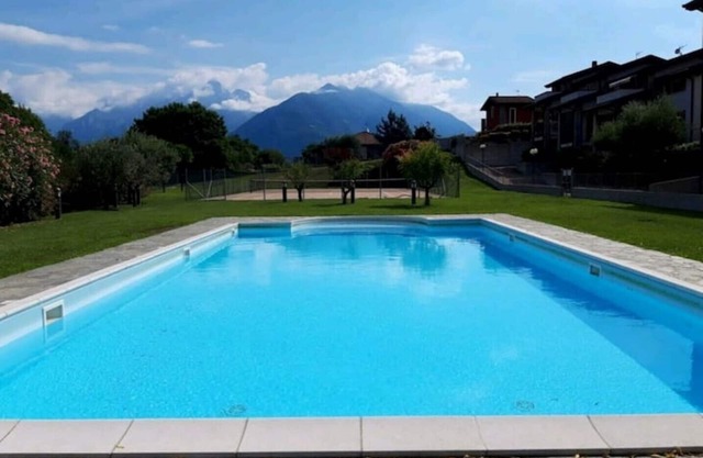 Charming apartment with swimming pool, tennis court