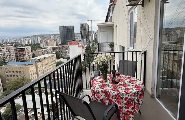 Charming apartment with Balcony in vibrant Tbilisi