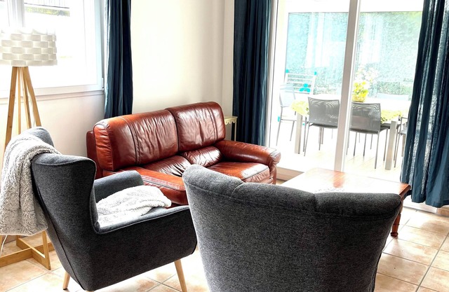 Charming Breton home 800M from the beach