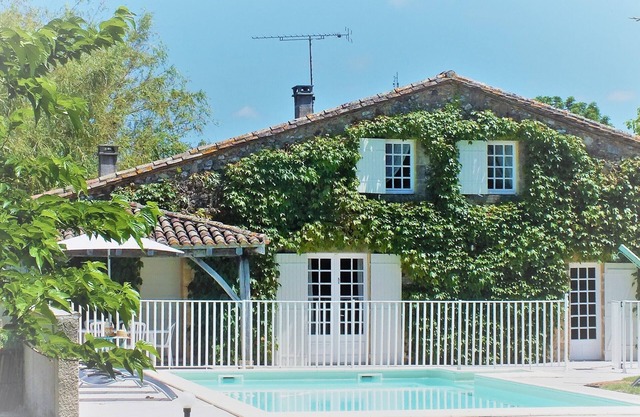 Charming house + private pool * 8 pers - in CAPDROT in Perigord Pourpre
