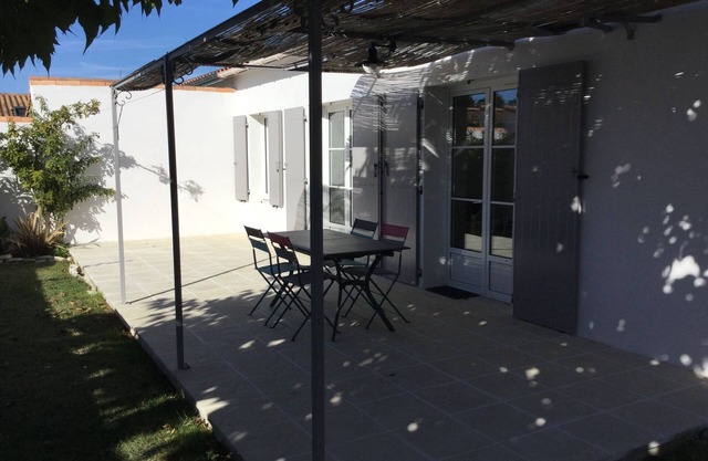 Charming house in the heart of the village of Loix
