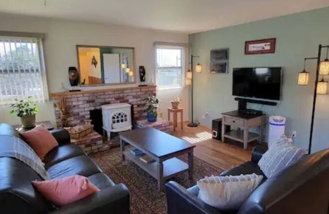 Charming house Perfect location in Downtown Arcata
