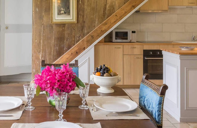 Charming House with Private Garden near Mont St-Michel - Sleeps 5, WiFi, Parking