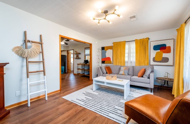 Charming, mid century home in the quaint town of Parsons, TN.