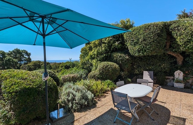 Charming Petit Mazet sea view La Croix Valmer Gigaro near St Tropez