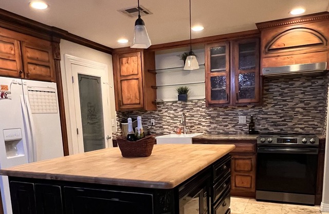 Charming Phoenix Home!