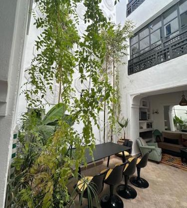 Charming riad in the medina of Marrakech with 4 nice rooms