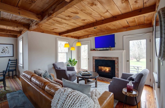 Charming Skaneateles Getaway