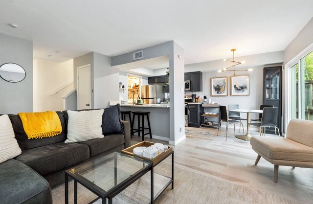 Charming South Lamar Hideaway - Near Zilker & SoCo