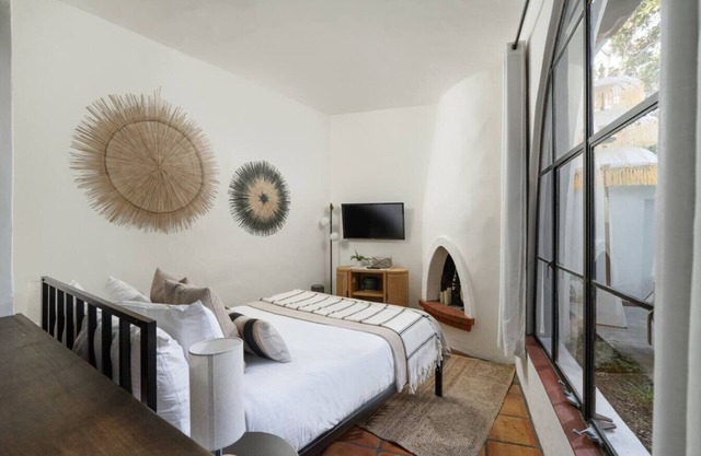 Charming Studio Hideaway in Montecito