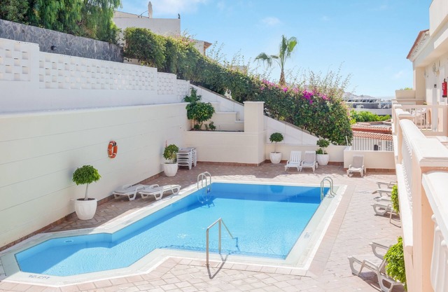 Charming Vacation Rental “Apartamento Los Gigantes” with Wi-Fi, Balcony & Terrace