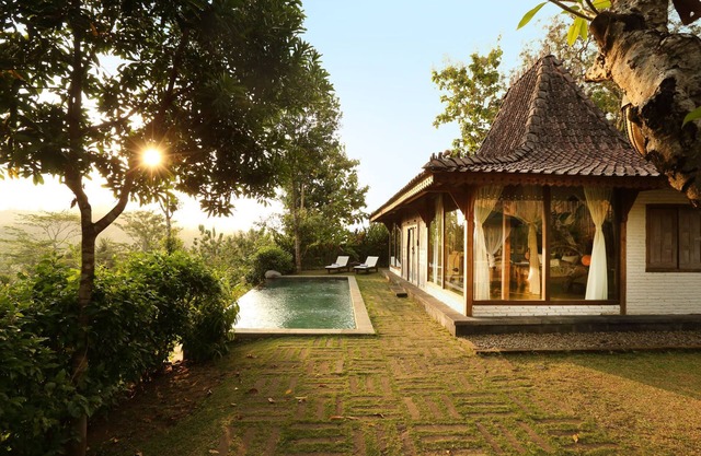 Charming Villa 1km from Borobudur Temple