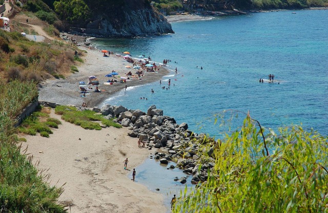 Charming Villa by the sea, wifi and cooking class free!
