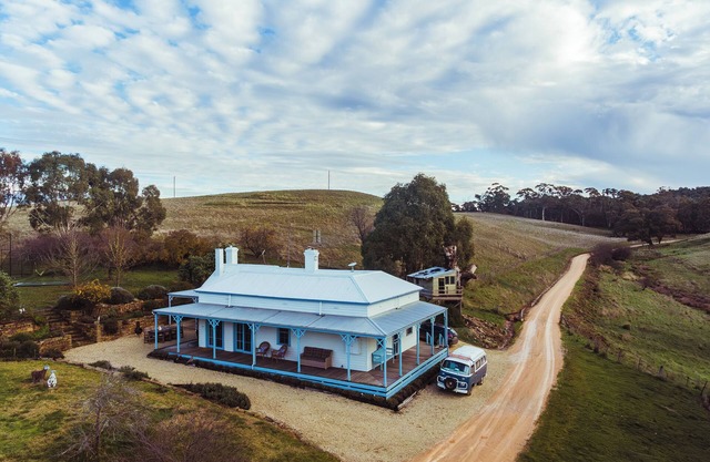 CHARTER FARM - FIND YOUR HAPPY HAMLET