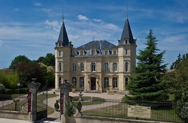 Chateau Pontet d'Eyrans & Spa