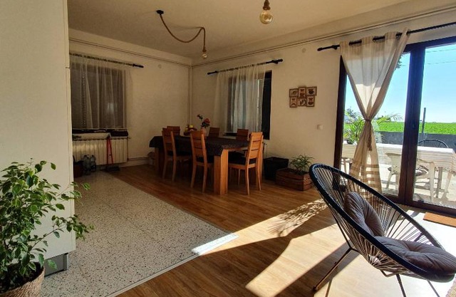 Che Private Rooms Banovci