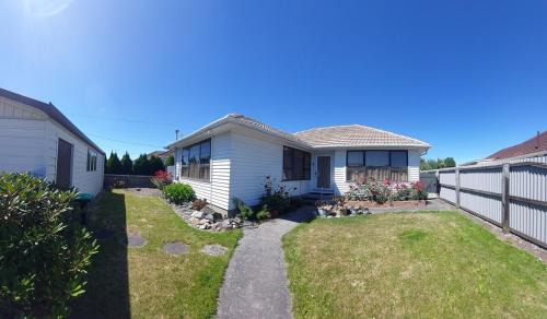 Checketts Bungalow in Halswell