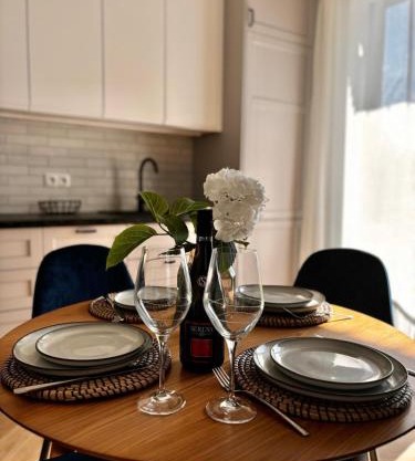 Cherry Apartment