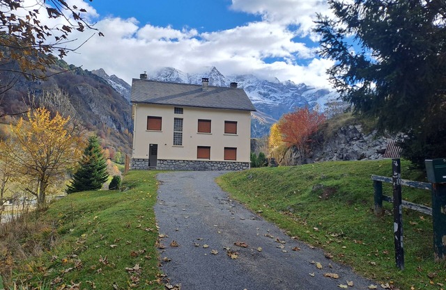Chez Philou Appartement Tout Équipé de 4 Chambres Pour 8 Personnes a Gavarnie