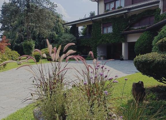 Chez Queen B&B - Lake Como