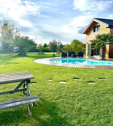 Chez Seb et Lilou - Chalet Tiny House - piscine partagée - parking - proche Mulhouse