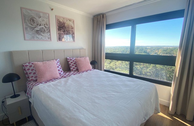 Chic 1-bedroom apartment with fitness room and AC in Punta del Este