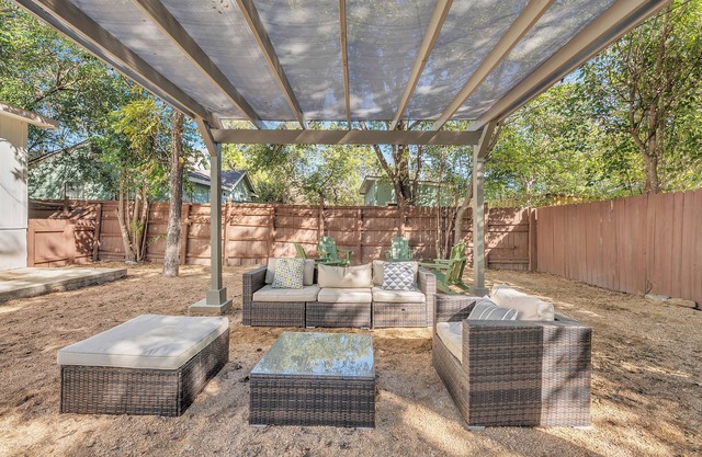 Chic Home-SoCo 1 block-5min Zilker & LadyBirdLake