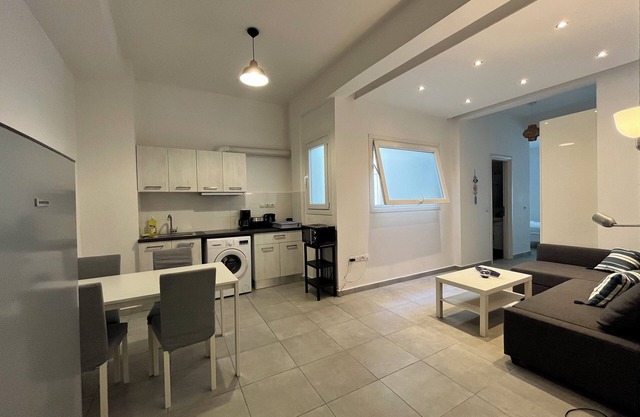 Chic Studio in the Heart of the City