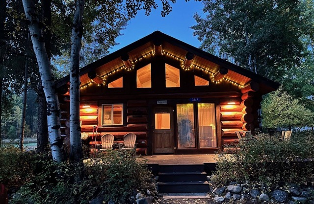 Chickadee-Wolf Creek 2-Bdrm/2 Bath Country-Townhouse & Loft, Winthrop