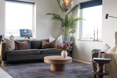 Chocolaty Warmth Home 3BR Flat with Cozy Balcony