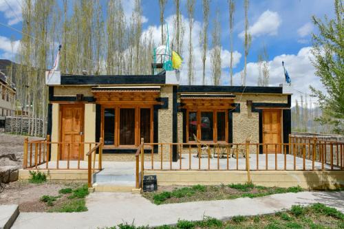 Chomal Cottage-Best Homestay in Leh-Ladakh