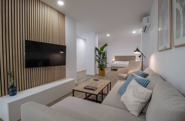 Cid 90 by Concept Flats