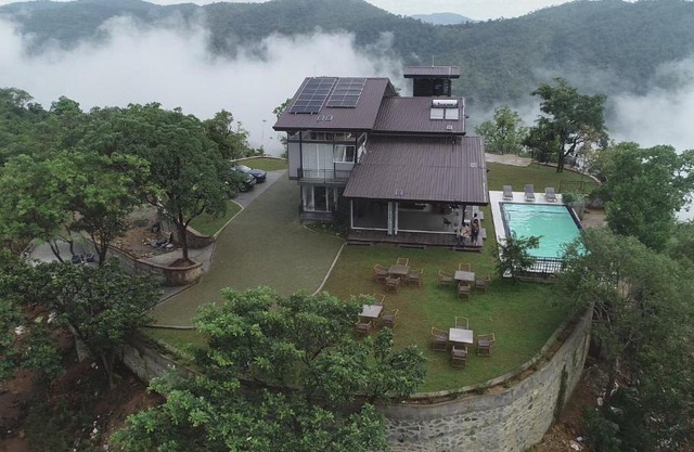 Cinnamon Serenity Villa