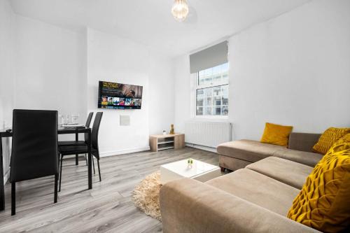 City Urban Apartments
