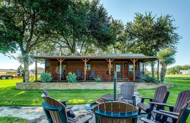 Clark Cabin - 4th Night Free!