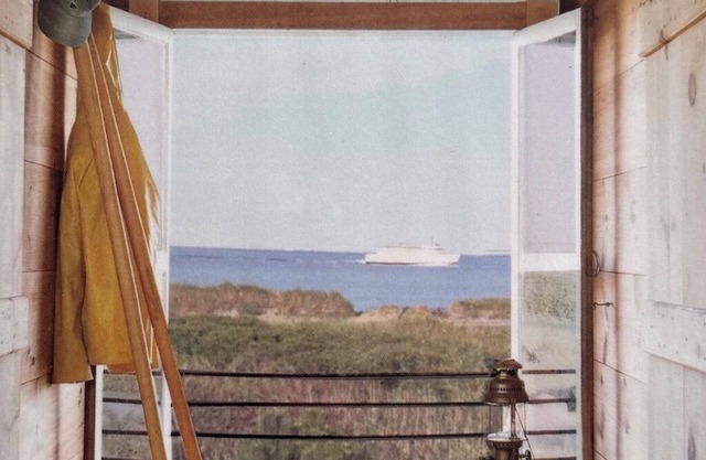 Classic Beach Cottage - View of Beach