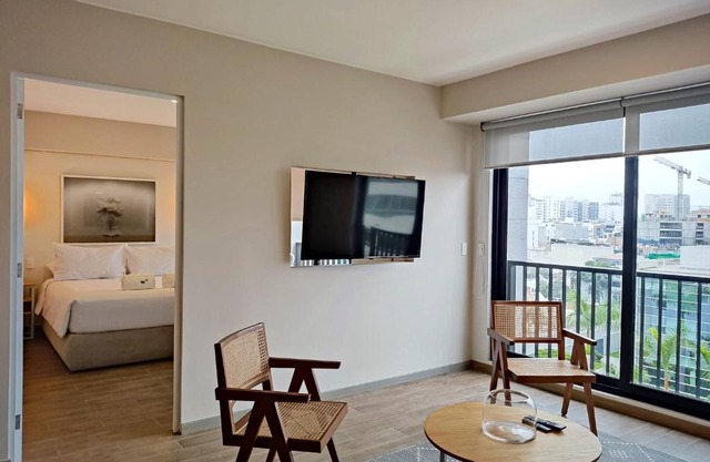 Classy 2BR in Miraflores