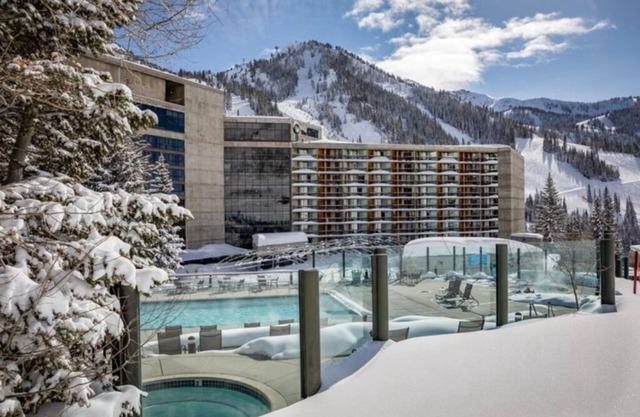 Cliff Club, Snowbird, UT, sleeps 2-6, one week only March 13-20, 2026nPlus spa